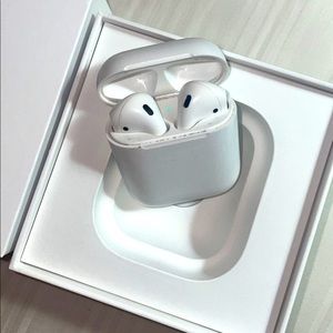 AirPods